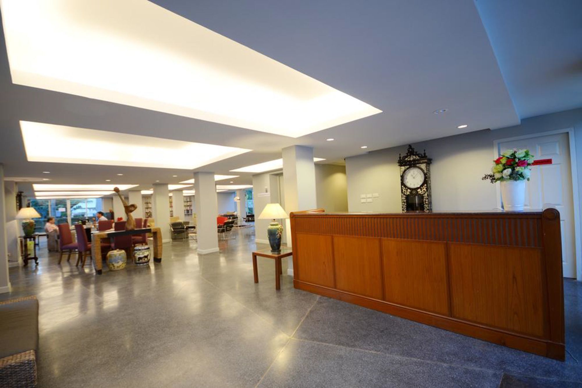 Resortel Lat Phrao 91 Bangkok Esterno foto
