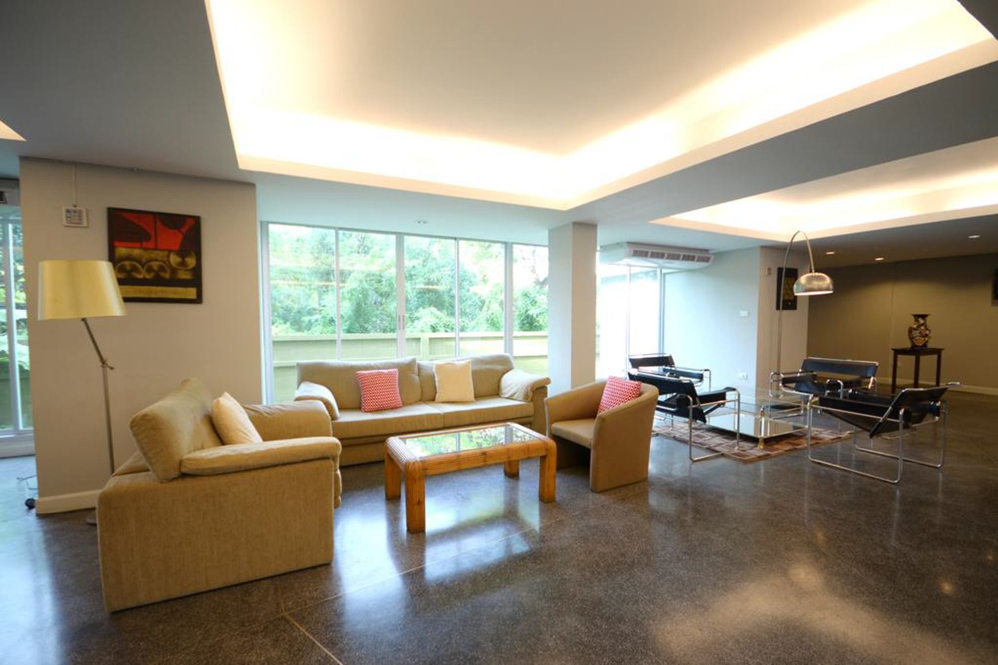 Resortel Lat Phrao 91 Bangkok Esterno foto